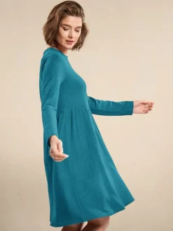 100% Merinowolle kbT Feinstrick Kleid von Kokon Zwo