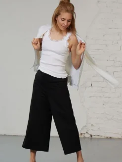 70% Seide 30% Bio-Baumwolle kbA TRÄGERTOP RIPP Basic Kokon Zwo