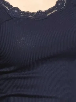 70% Seide 30% Bio-Baumwolle kbA TRÄGERTOP RIPP Kokon Zwo