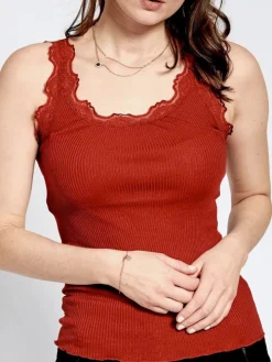 70% Seide 30% Bio-Baumwolle kbA TRÄGERTOP RIPP von Kokon Zwo