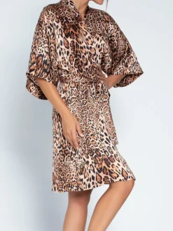 100% Seide Kimono FAUVE AMOUR mit Panther-Print von Lise Charmel