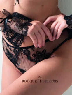 Bazilian Slip BOUQUET DE FLEURS von Ambra