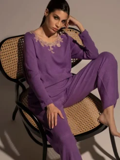 Feinstrick Hausanzug CARLA lila von Verdiani