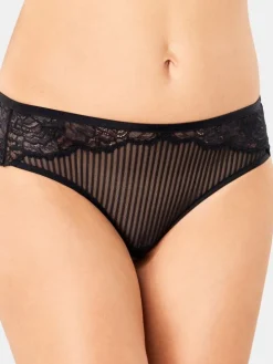 Hipster String mit Spitze PEONY FLORALE by Triumph