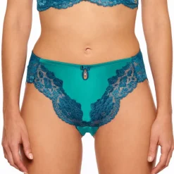 Hoher Slip ADRIANA von Millesia mit Seide