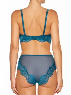 Hoher Slip mit Seide ADRIANA von Millesia