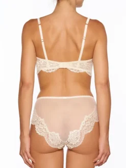 Hoher Slip mit Seide ADRIANA von Millesia