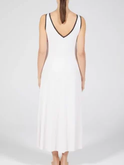 LAST PIECE Modal Neglige mit Spitze lang ANGEL zart-rosé Größe 42 von Verdiani