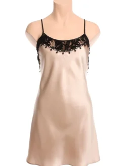 LAST PIECE Seide Nachthemd FAUSTINE mit Velour beige Größe 36 von Marjolaine