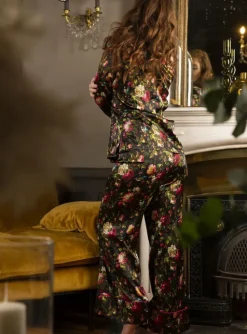 LAST PIECE Seidenpyjama NURHAN schwarz-grün von Marjolaine Größe DE38