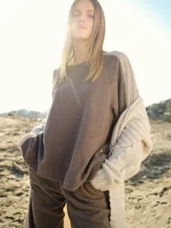 Lounge Set NOCCIOLA nougat mit Strickeinsatz von Chiara Fiorini