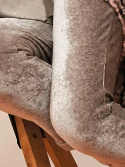 Lounge-Hose MODAL SAMT von Chiara Fiorini