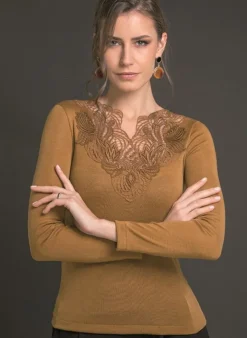 Merinowolle Seide LANGARM SHIRT cognac-beige mit Makramee Spitze von Artimaglia