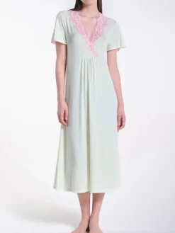 Modal Nachtkleid wadenlang GERMOGLIO No. 1 zartgrün von Verdiani