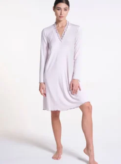 Modal Sleepshirt WKND No. 11 knielang zartrosa von Verdiani
