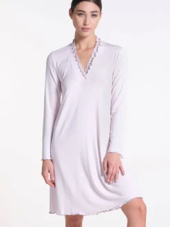 Modal Sleepshirt WKND No. 11 knielang zartrosa von Verdiani