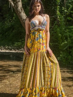 Neckholder Sommerkleid mit Seide ADELIA gelb von Laetitia Beachwear