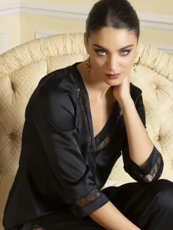 Satin Bluse ADORABLE EN SEXY mit Spitze von Lise Charmel