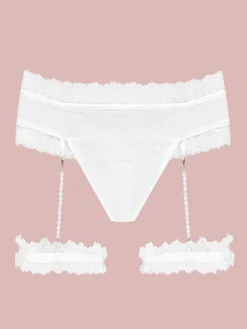 Satin String GEISHA PJ mit Strapsen von Cadolle