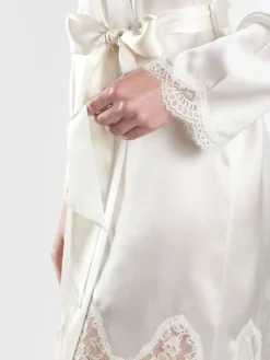 Seide Kimono TOI MON AMOUR mit Spitze von Aubade