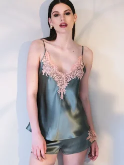 Seide Kurzpyjama OLIVE mit Spitze von Verdiani