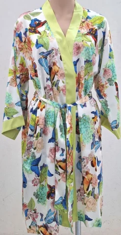 Seide Morgenmantel kurz PAPILLON No. 4 von Chiara Fiorini