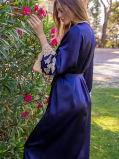 Seide Morgenmantel lang MARJOLIE No. 9 mit Spitze Marjolaine