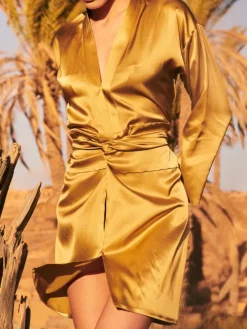 Seide Morgenmantel RAKIA 72 messing von Pain de Sucre