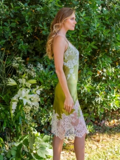 Seide Nachtkleid NYMPHE No. 5 von Marjolaine