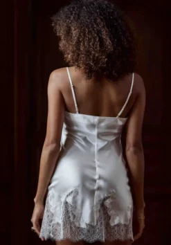 Seide Negligé BACCARAT Calais Spitze von Marjolaine