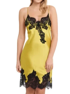 Seide Neglige MAILIN Satin von Gattina mit Spitze