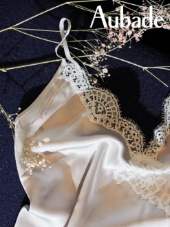 Seide Top TOI MON AMOUR klassische Farben von Aubade