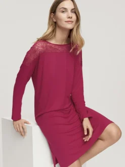 Sleepshirt LOUNGE ME AMOURETTE himbeer-rot von Triumph Eco Vero