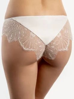 Spitze Slip uni von Prelude Milano