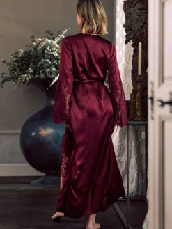Stretchseide Morgenmantel RUBY von Marjolaine