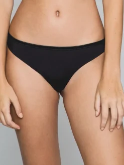 String Tanga NUAGE PUR extra flach von Maisonlejaby