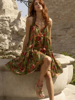 Tunikakleid mit Seide DAFNE olivgrün von Laetitia Beachwear