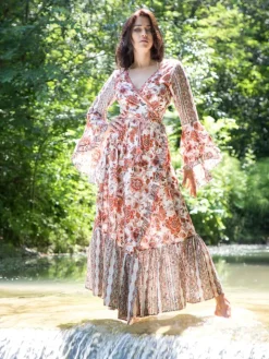 Wickelkleid mit Seide LUNA weiss-rot von Laetitia Beachwear